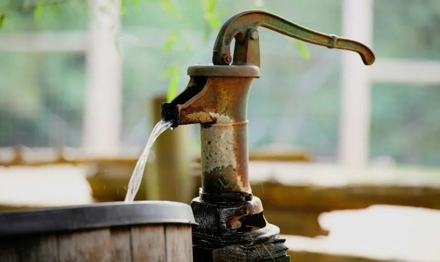 Cabin water systems – 6 simple options for off-grid living