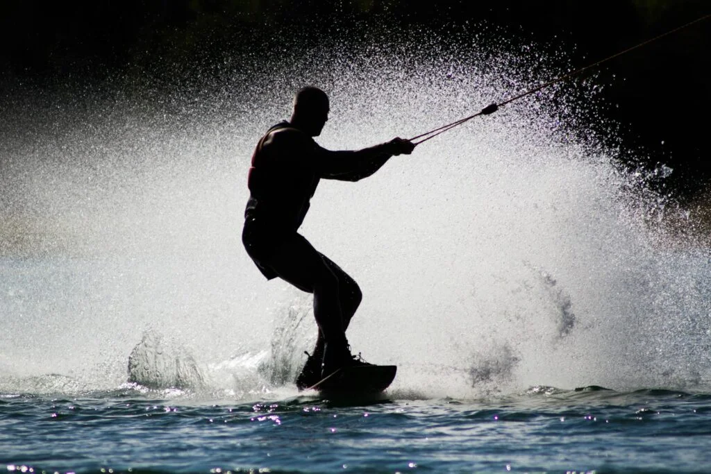 Water ski