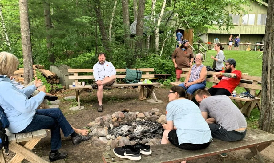 Where are the 7 top areas and lakes in minnesota to own or rent a cottage?