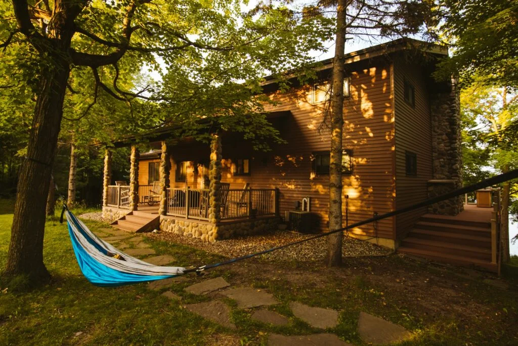 Top areas and lakes in minnesota to own or rent a cottage