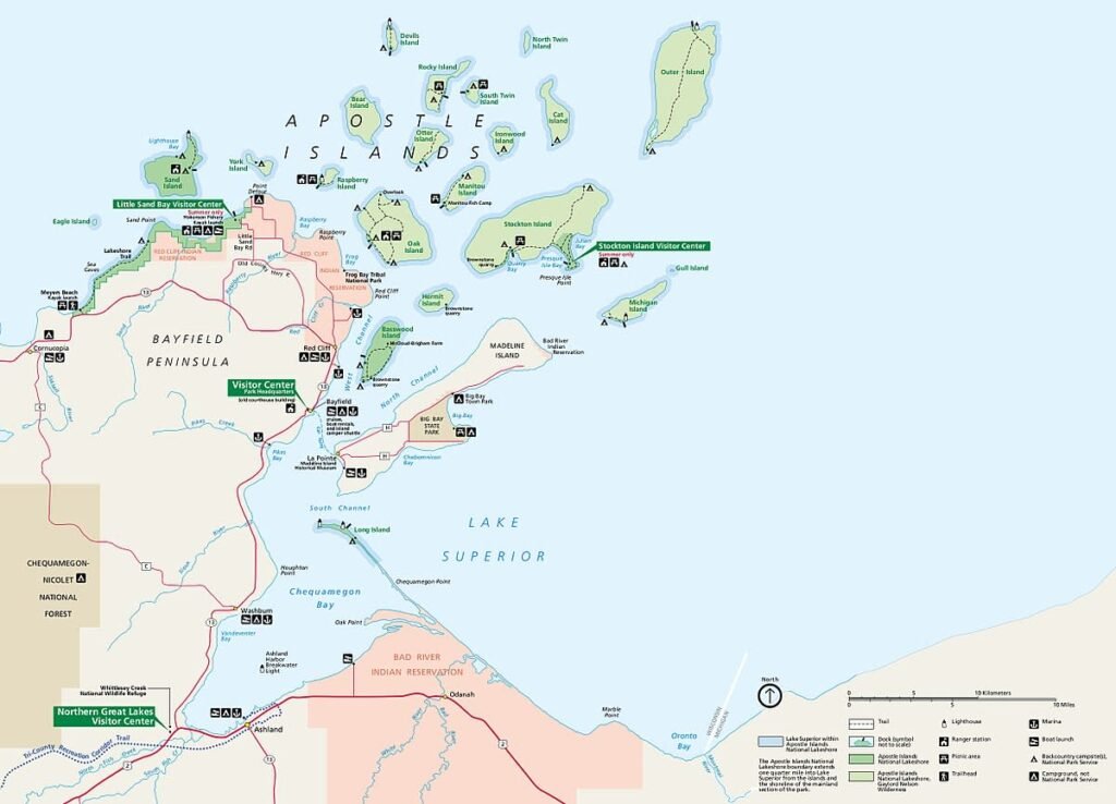 Map of Apostle Islands and surroundings