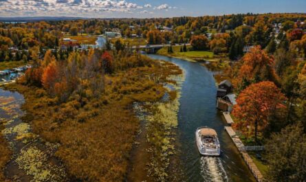 Michigans inland waterway